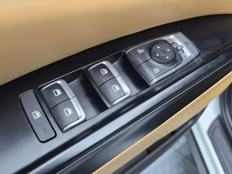 2021 Kia Carnival с пробегом 121 741 км