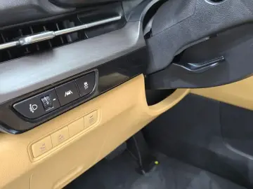 2021 Kia Carnival с пробегом 121 741 км