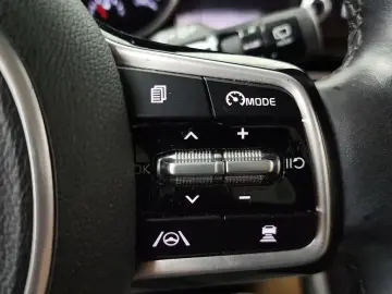 2022 Kia Carnival с пробегом 85 764 км