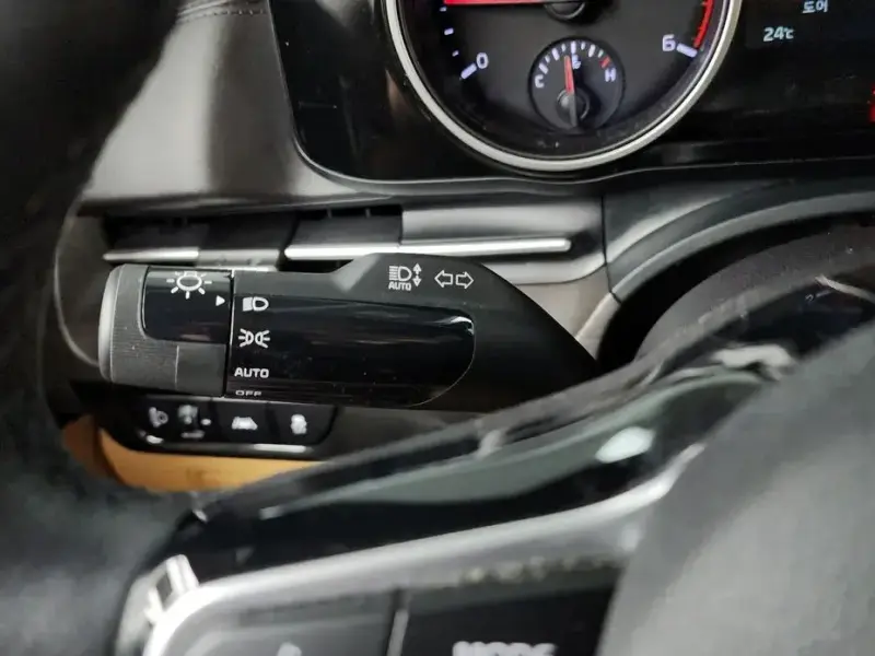 2022 Kia Carnival с пробегом 85 764 км
