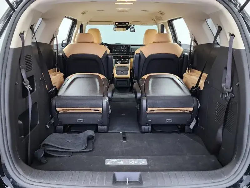 2022 Kia Carnival с пробегом 85 764 км