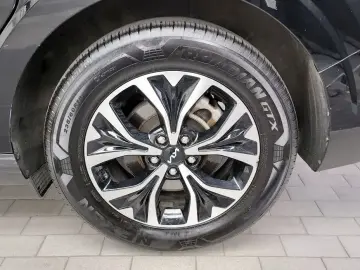 2022 Kia Carnival с пробегом 85 764 км