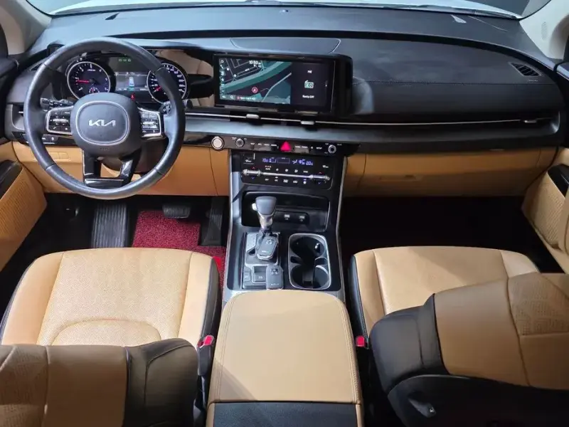 2021 Kia Carnival с пробегом 90 895 км