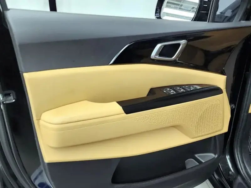 2022 Kia Carnival с пробегом 85 764 км