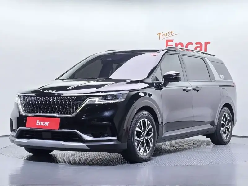 2022 Kia Carnival с пробегом 43 346 км