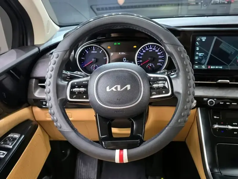 2022 Kia Carnival с пробегом 43 346 км