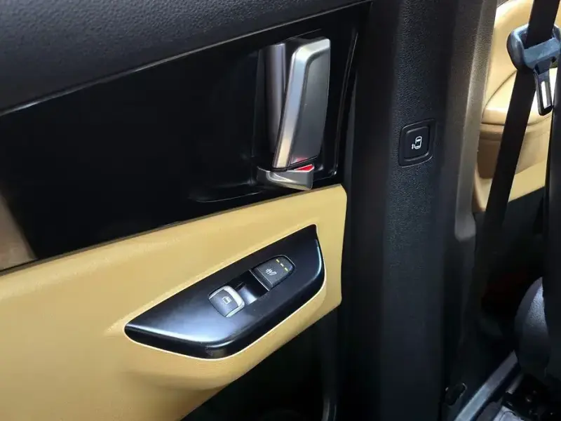 2022 Kia Carnival с пробегом 43 346 км