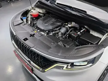 2022 Kia Carnival с пробегом 137 775 км