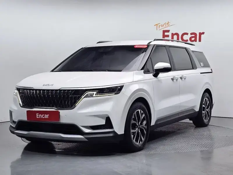 2022 Kia Carnival с пробегом 137 775 км