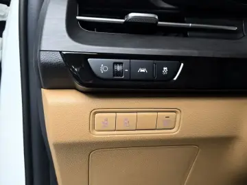 2022 Kia Carnival с пробегом 137 775 км