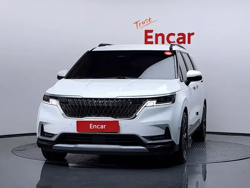 2022 Kia Carnival с пробегом 60 764 км