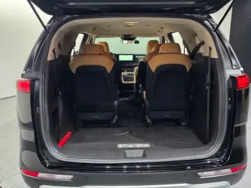 2022 Kia Carnival с пробегом 97 598 км