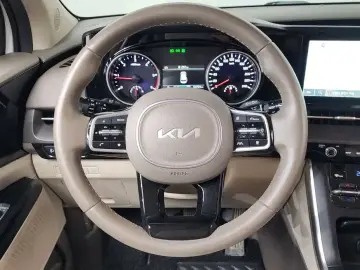 2022 Kia Carnival с пробегом 60 764 км