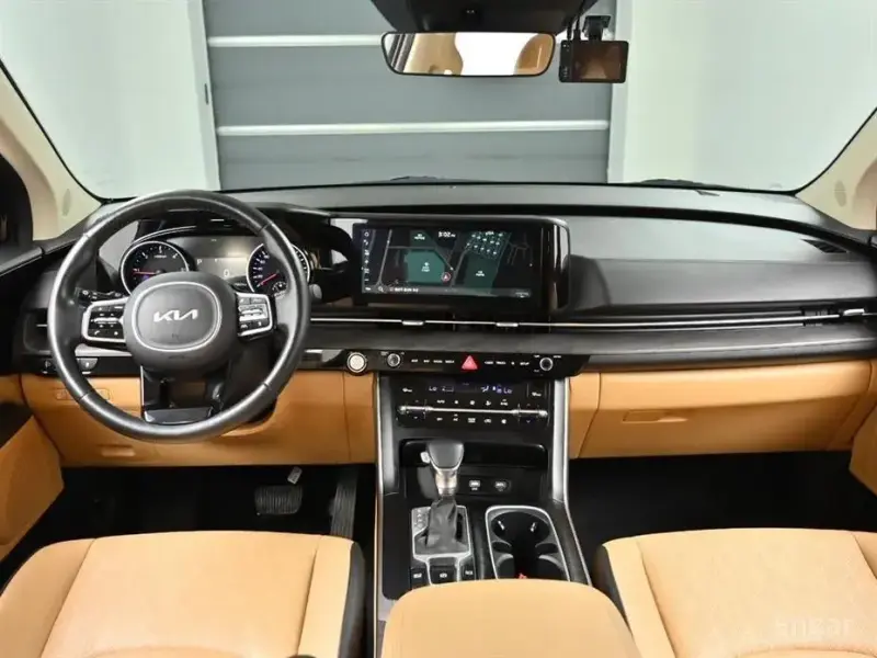 2022 Kia Carnival с пробегом 79 297 км