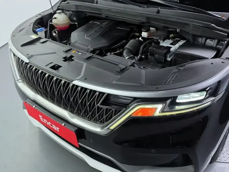 2022 Kia Carnival с пробегом 82 469 км