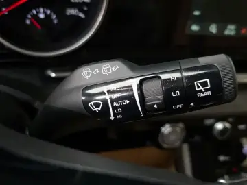 2022 Kia Carnival с пробегом 82 469 км