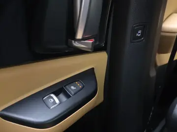 2022 Kia Carnival с пробегом 82 469 км