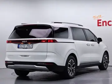 2022 Kia Carnival с пробегом 59 566 км