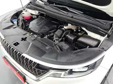 2022 Kia Carnival с пробегом 59 566 км