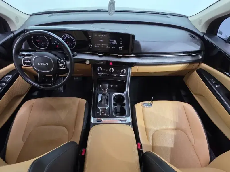 2022 Kia Carnival с пробегом 46 673 км