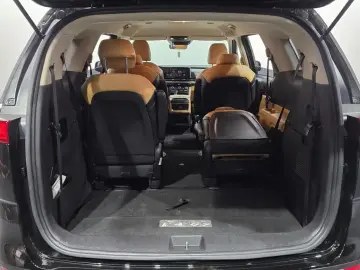 2022 Kia Carnival с пробегом 46 673 км