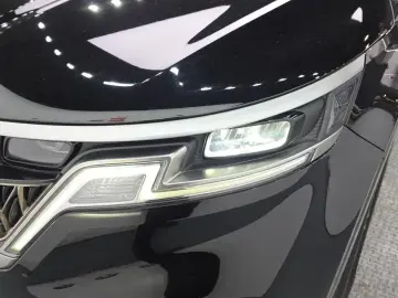 2022 Kia Carnival с пробегом 46 673 км