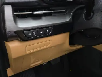 2022 Kia Carnival с пробегом 46 673 км