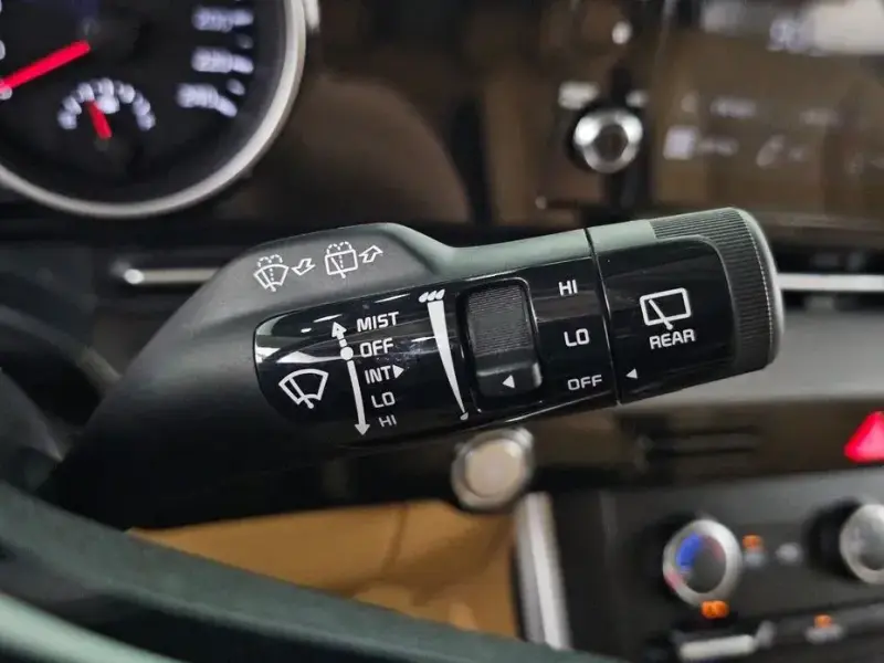 2022 Kia Carnival с пробегом 63 572 км