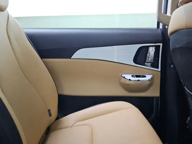 2022 Kia Carnival с пробегом 63 572 км