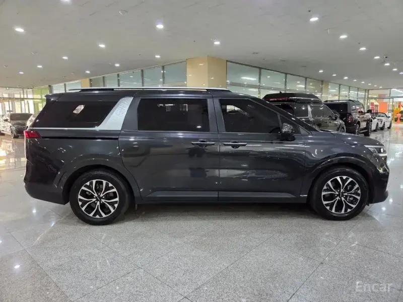 2021 Kia Carnival с пробегом 172 774 км