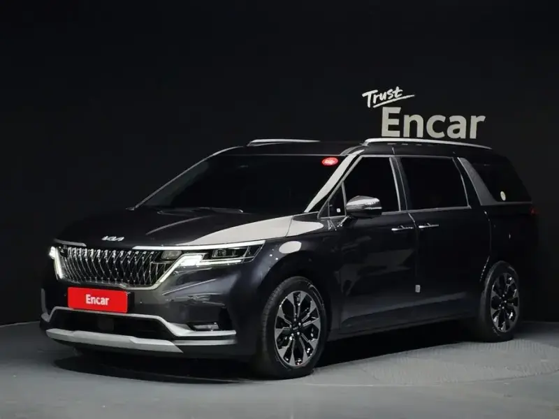 2022 Kia Carnival с пробегом 102 269 км