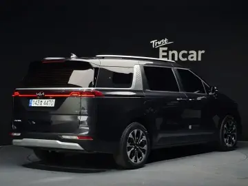 2022 Kia Carnival с пробегом 102 269 км