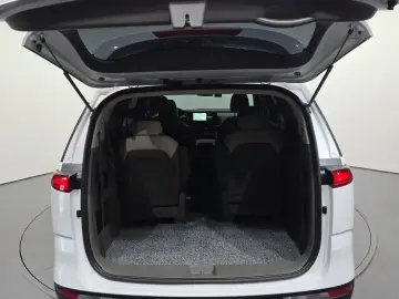 2021 Kia Carnival с пробегом 135 628 км