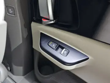 2022 Kia Carnival с пробегом 71 821 км