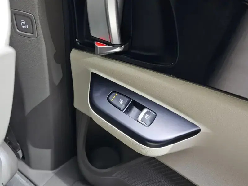 2022 Kia Carnival с пробегом 71 821 км
