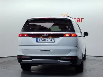 2022 Kia Carnival с пробегом 108 992 км