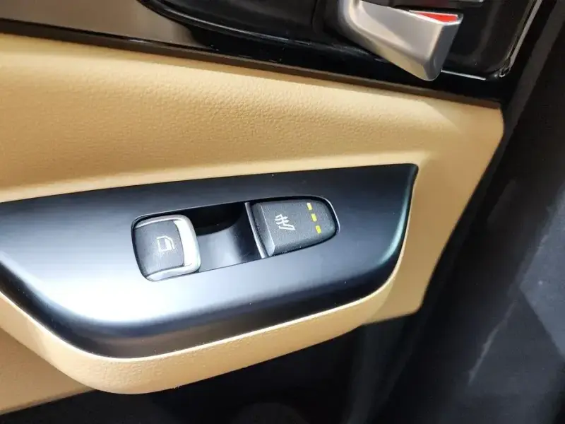 2022 Kia Carnival с пробегом 108 992 км