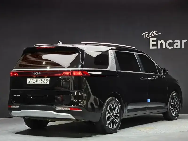 2021 Kia Carnival с пробегом 64 659 км