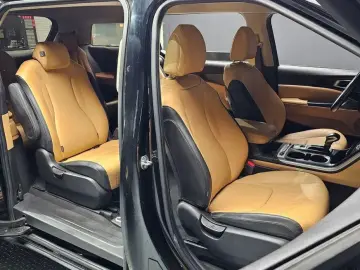 2021 Kia Carnival с пробегом 64 659 км