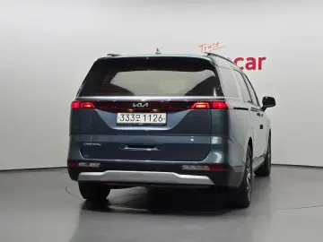 2023 Kia Carnival с пробегом 62 583 км