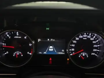 2022 Kia Carnival с пробегом 118 896 км