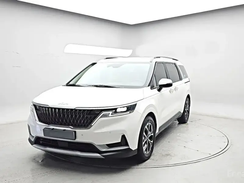 2023 Kia Carnival с пробегом 56 023 км