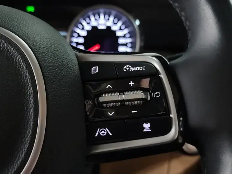 2022 Kia Carnival с пробегом 96 419 км