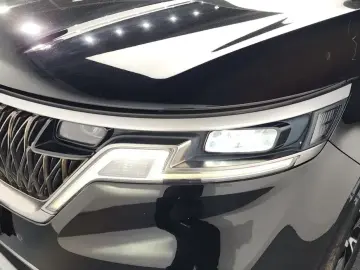 2022 Kia Carnival с пробегом 96 419 км