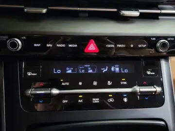 2022 Kia Carnival с пробегом 96 419 км