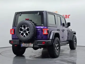 2023 Jeep Wrangler с пробегом 21 993 км