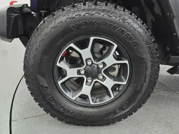 2023 Jeep Wrangler с пробегом 21 993 км