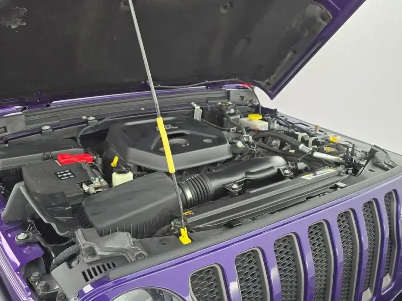 2023 Jeep Wrangler с пробегом 21 993 км