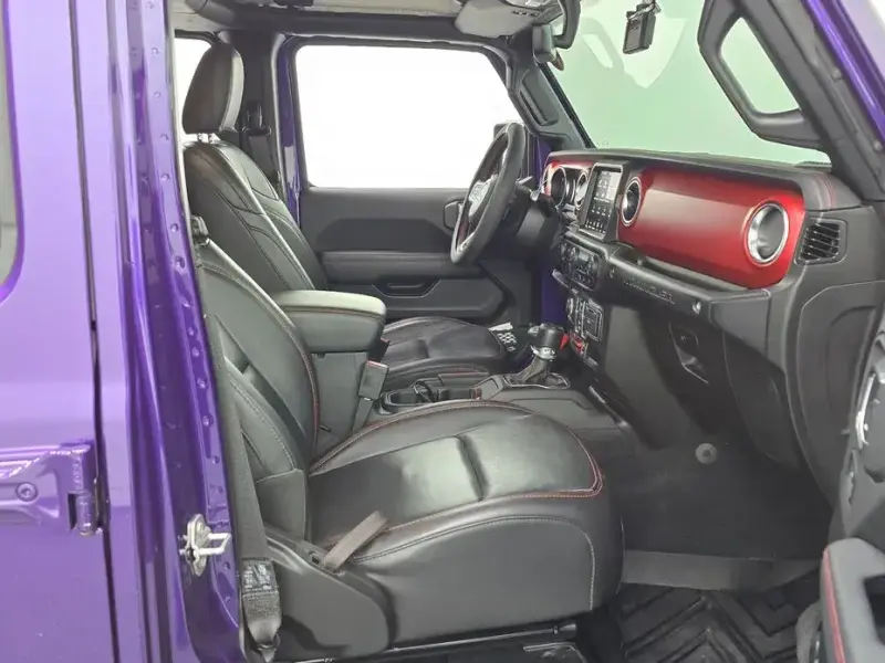 2023 Jeep Wrangler с пробегом 21 993 км