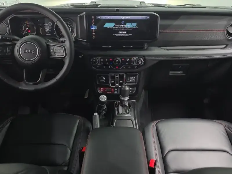 2024 Jeep Wrangler с пробегом 18 587 км